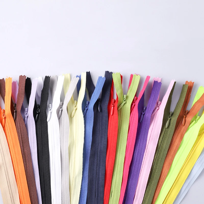 

Hoge kwaliteit 10 stks Multicolor Lange Onzichtbare Ritsen Nylon Coil Rits Voor Naaien Kleren Kussen Kussen Tailor Tool