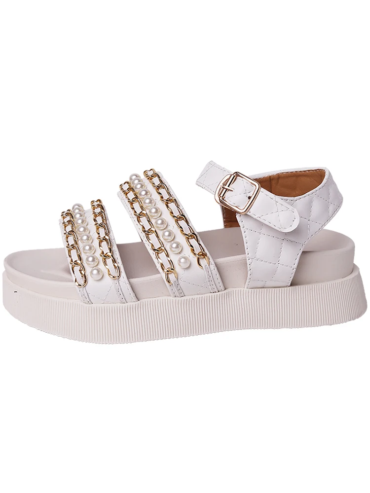 

Flat sandals women's summer wear fashion 2021 new all-match pearl chain buckle net red ins beach shoes