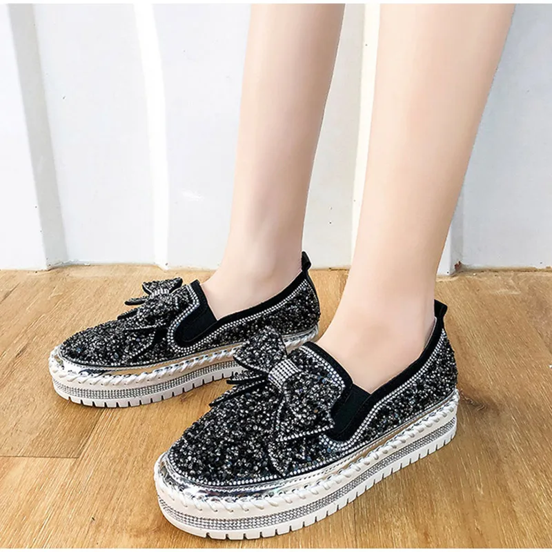 

Woman Glitter Bow Knot Bottom Comfy Loafers Slip On Flats Creepers Bling Casual Women Shoes Soft Shine Round Toe Moccasins Femme