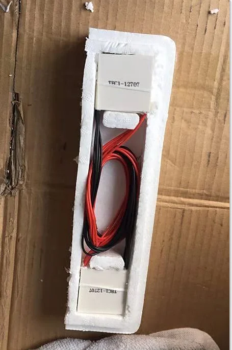 Электронная пленка для холодильника с разницей в температуре и