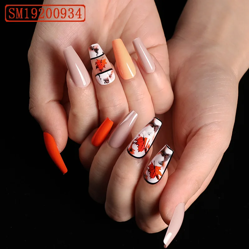 

24pcs Maples leaf Printed Nail Patch Glue Type Removable Long Paragraph Fashion Manicure Save Time False Nail Patch SK88