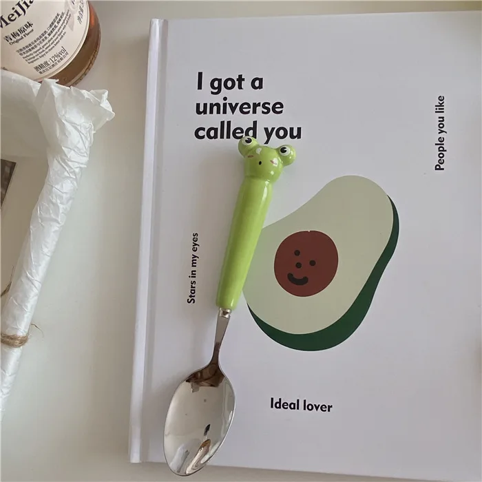 

Cure Cartoon Cute Big Eye Frog Expression Ceramic Spoon Fork Portable Tableware Dessert Cake Fork Spoon Set