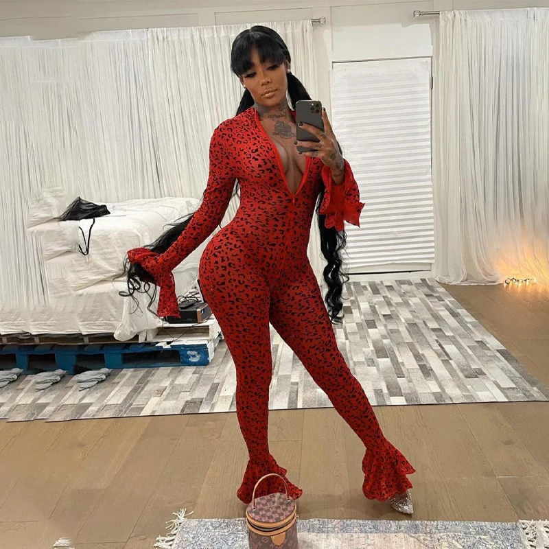 

Women Streetwear Outfits Club Body Long Flare Sleeve Leopard Print Bodycon Zipper Neck Sexy Jumpsuit 2021 Autumn Winter