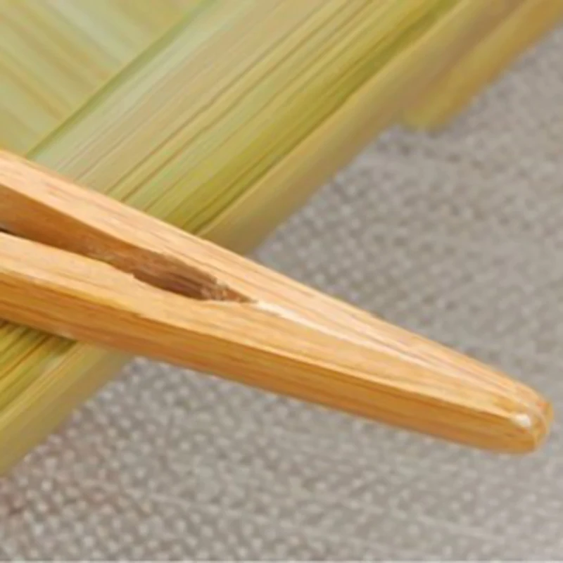 

2 Pcs Bamboo Teaware Tea Clips Wood Toast Tong Wooden Toaster Bagel Bacon Squeezer Sugar Ice Tea Tongs 18CM