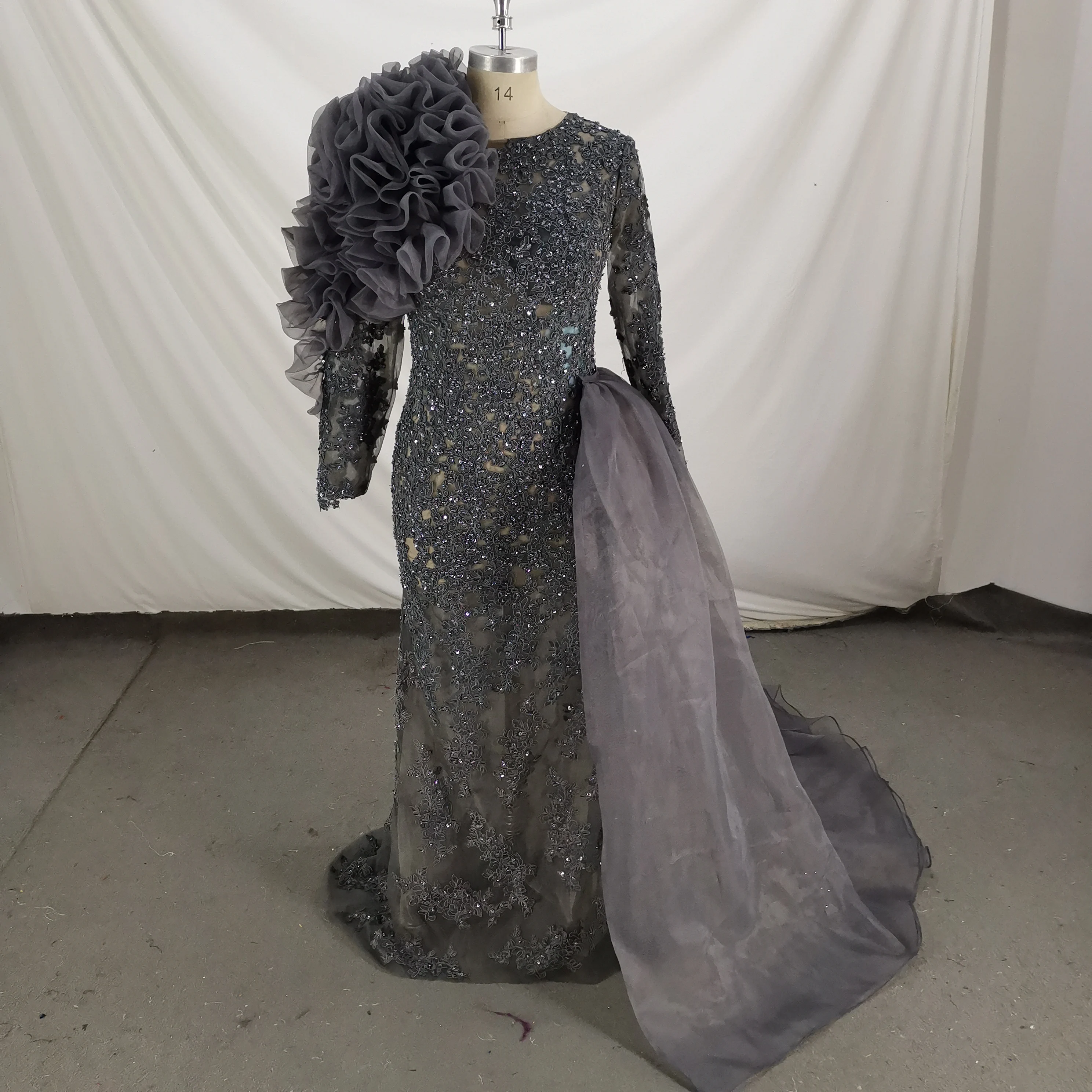 Женское вечернее платье с юбкой годе Бордовое круглым вырезом и длинными