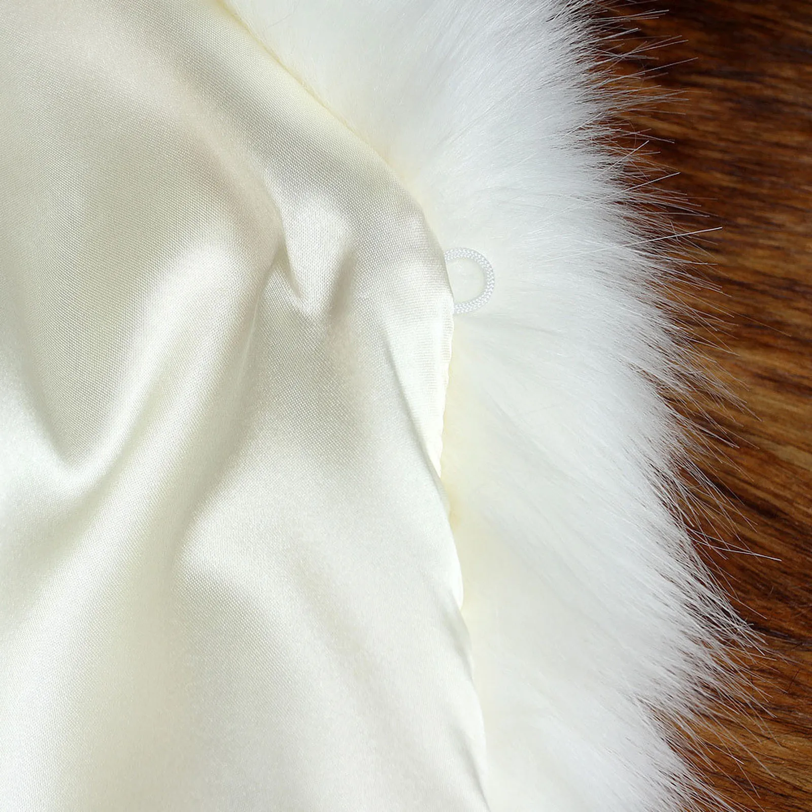 

Women Faux Pelt Coat Elegant Thick Warm New Fashion Outerwear Fake Pelt Jacket Winter Faux Fur Coat Women Chaqueta De Mujer