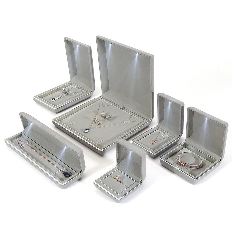 

High Quality LED Light Ring Pendant Box Luxury Suede Jewelry Box Packing Necklace Wedding Gift Display Storage Case