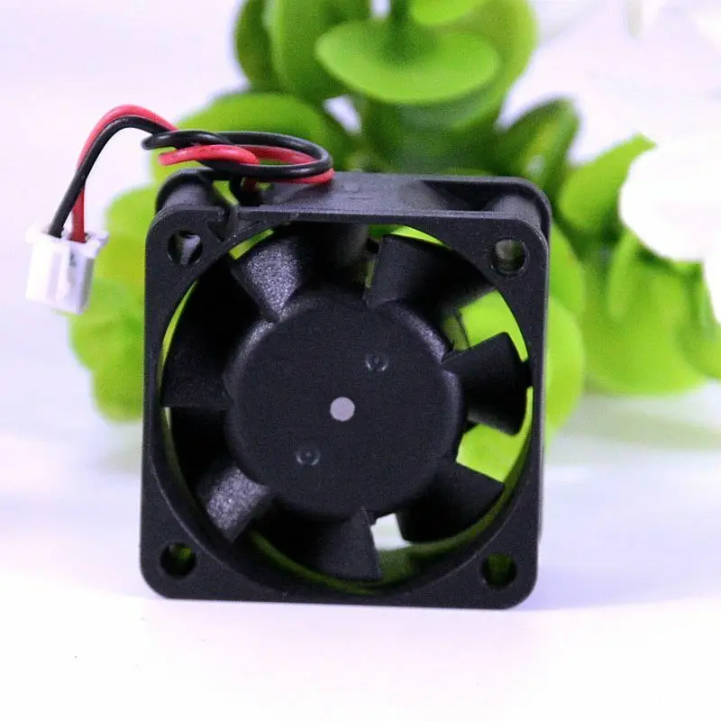 Новый ADDA 4020 12V 4 см 0.30A AD0412XB C71GP Вентилятор охлаждения Бесплатная