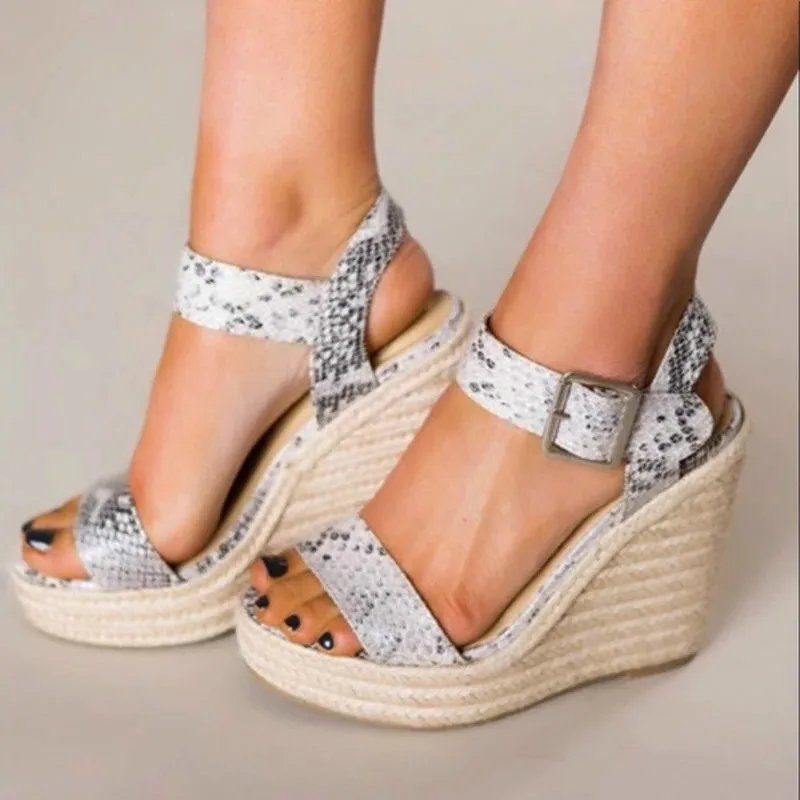 Женские летние босоножки пикантная обувь из искусственной кожи женские