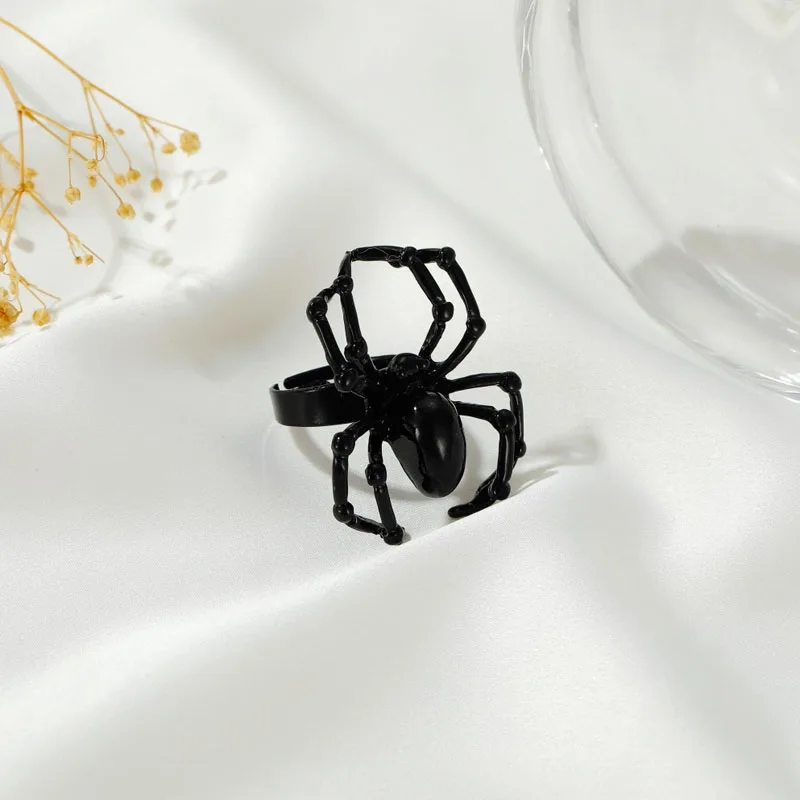 Кольцо с пауком для мужчин и женщин Готическая имитация животного регулируемое