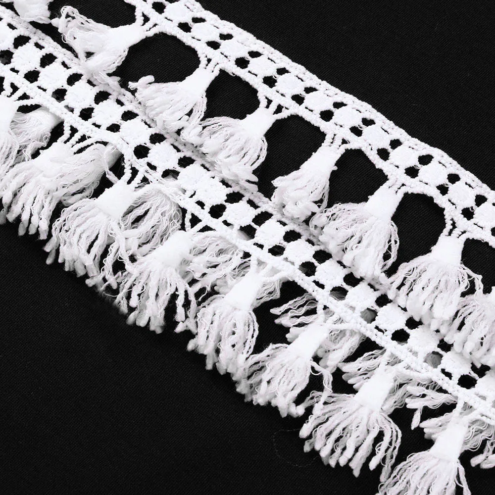 Женское Короткое платье без рукавов с открытыми плечами и бахромой | Женская