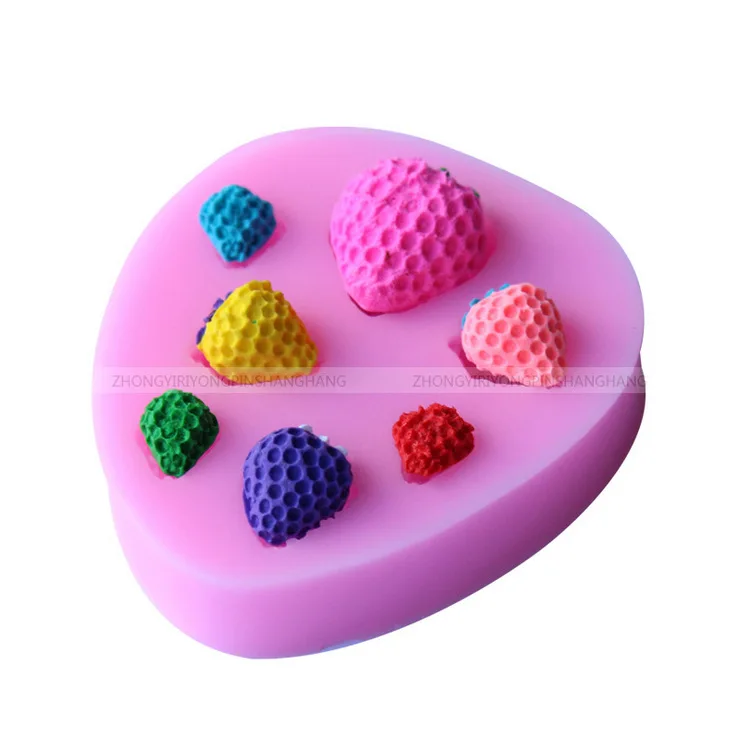 

DIY Cake Mold 7pcs Small Strawberry Fondant Silicone Mold E065
