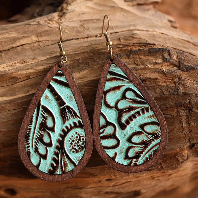 

Vintage Patina Navajo Embossed Wooden Bohemian Water Drop Floral Design Leather Earrings Women Fashion Texture Jewelry for Party