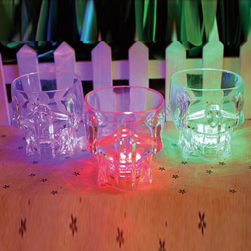 

Glowing Party Colorful Light Induction Cup LED Bright Flash Big Ghost Head Beer Mug Into The Water Bright Sensor Luminous Cup