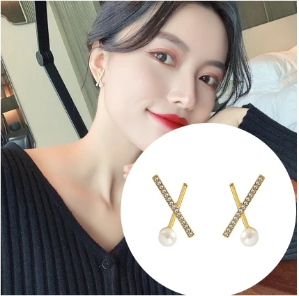 Простые серьги с имитацией жемчуга из циркония простые компактные маленькие