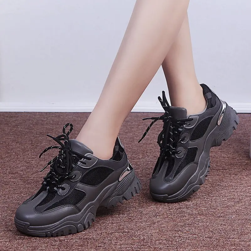 

Spring and autumn 2020 thick bottom breathable mesh women's shoes fashion daddy shoes women's wild casual sports shoes X260