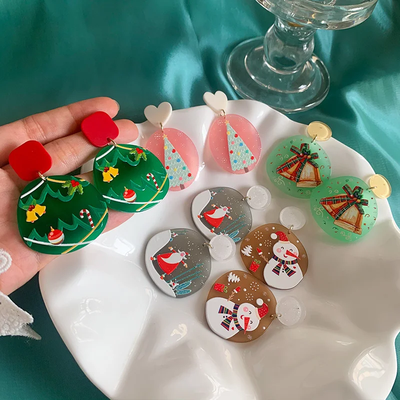 

1 Pair Acrylic Earrings European And American Fashion Embossed Print Christmas Tree Snowman Elk Dangle Earring Female Gift