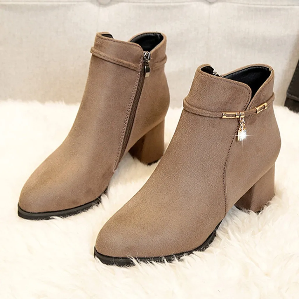 Женские замшевые ботильоны на квадратном каблуке с пряжкой и молнией Элегантные