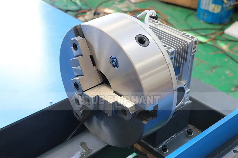 4 оси cnc маршрутизатор 1530 Цена 4.5kw HQD воздушный охлаждающий шпиндель Высокая точность cnc маршрутизатор дешевое оборудование с вакуумным столом