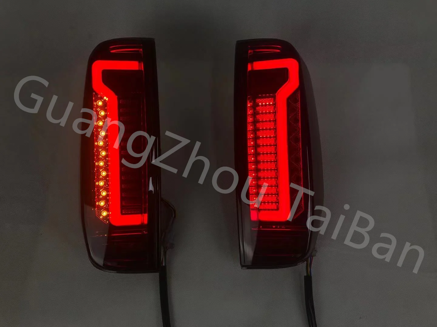 

Taillight for Nissan Navara D40 2004-2014 Rear brake lamp for Nissan Navara 2004-2014 Taillamp for Nissan Navara 2005