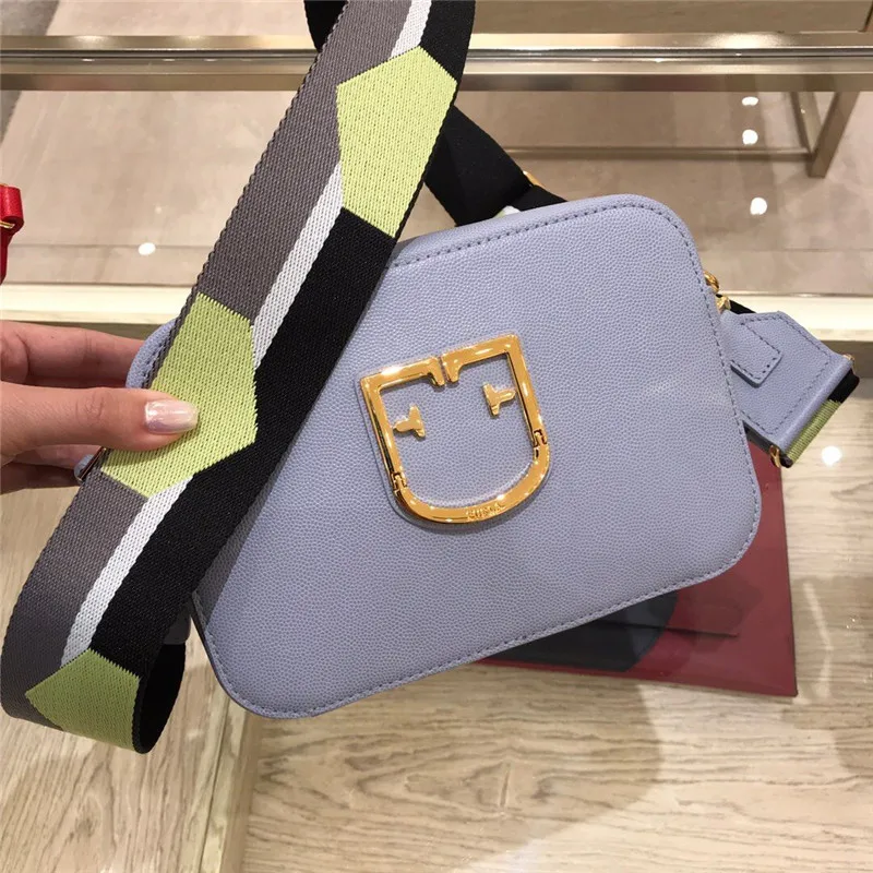 Новое поступление, оригинальные женские сумки FURLA, высококачественные черные меховые сумки, Размер 20 см x 14 см x 7 см