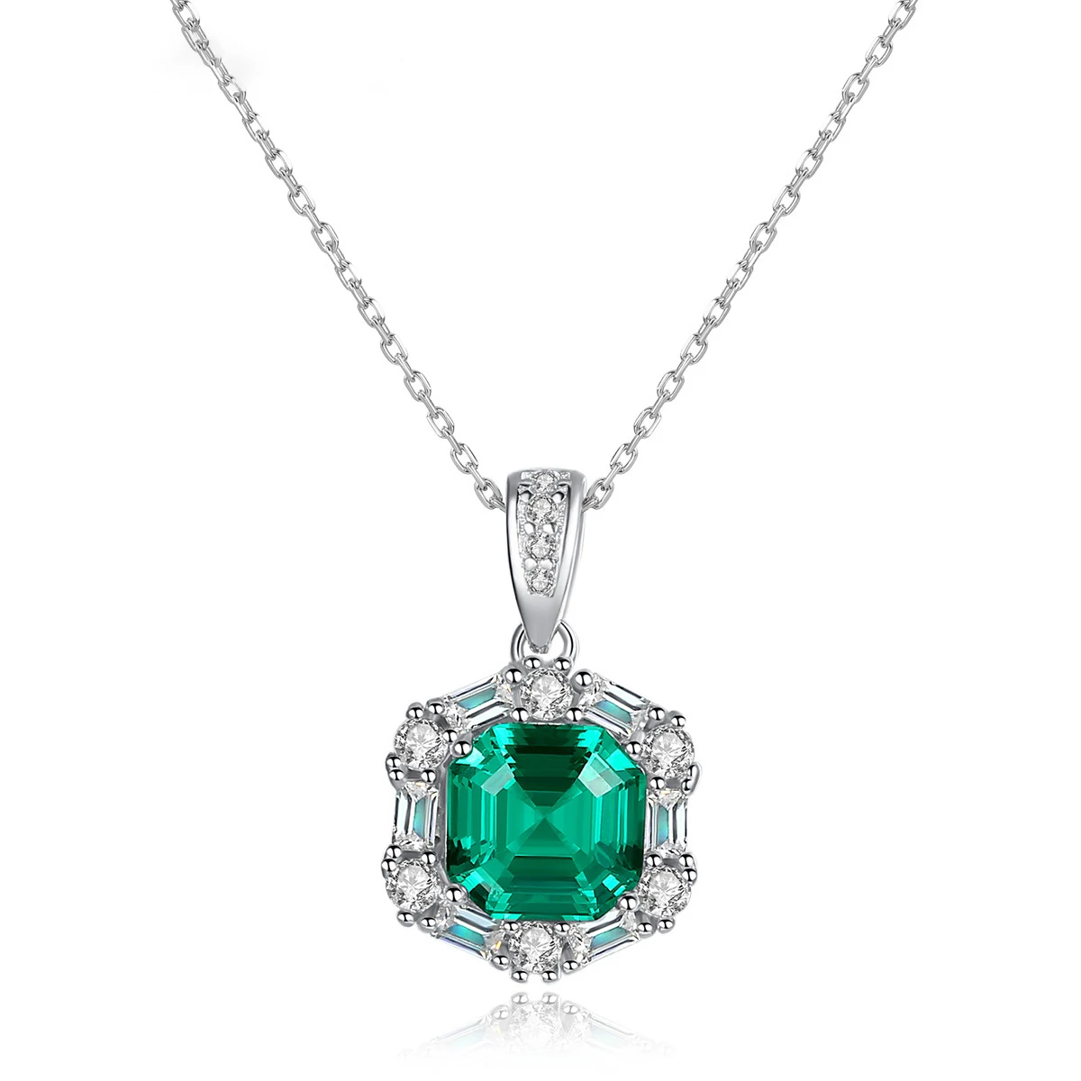 

MetJakt S925 Sterling Silver Emerald Fashion Atmosphere Women's Necklace