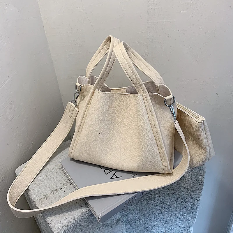 Модная простая Женская сумочка DIGERUI новинка 2021 зимняя сумка-мешок из мягкой