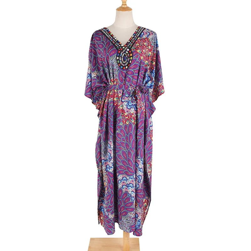 Этническое Фиолетовое Женское Платье оверсайз с принтом павлиньих перьев в