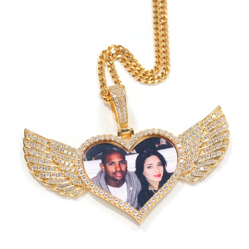 

Heart Custom Photo Pendant Solid Back With Wings Memory Picture Necklace Micro Pave Charm Men Women Hip Hop Rock Jewelry