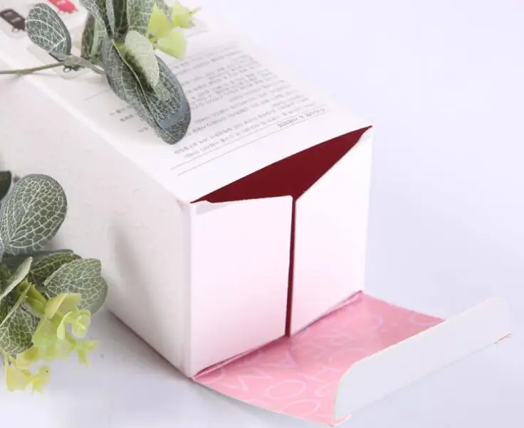 Бутылки для эфирного масла ручной работы с тиснением поставщики косметических