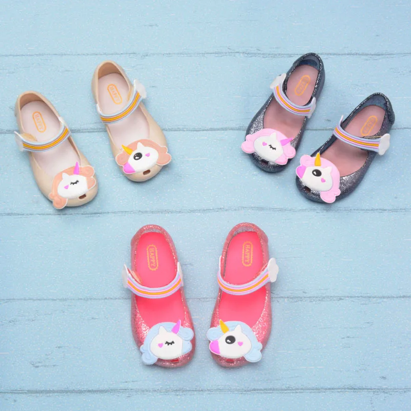 Детская пляжная обувь с единорогом Розовая на плоской подошве для девочек