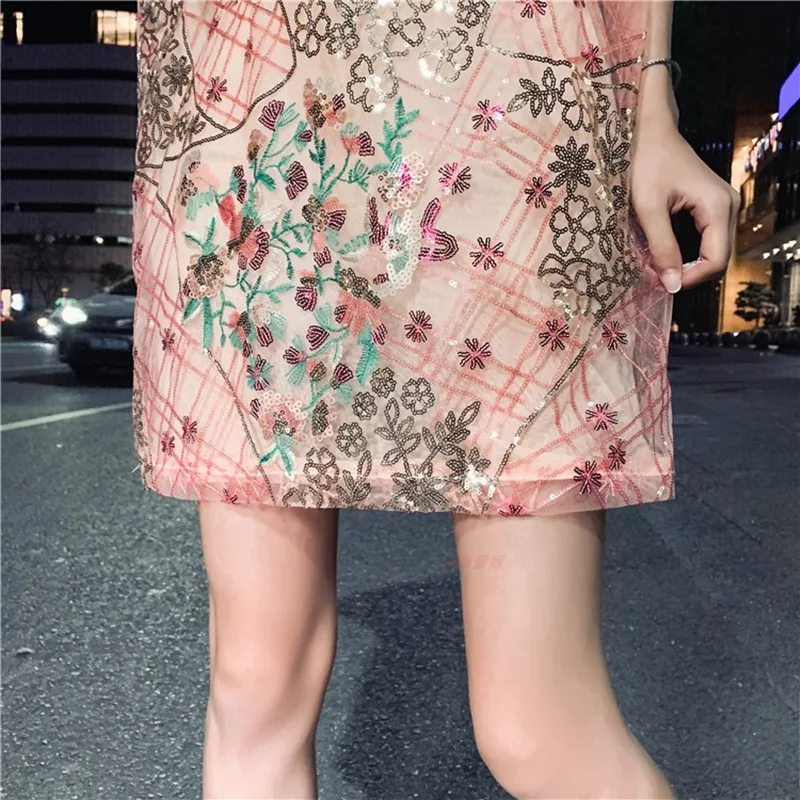 

Summer Women Luxury Floral Embroidered Beaded Tees High Quality Glitter Sequins Short-Sleeved O-Neck Loose Female T-shirt Tops