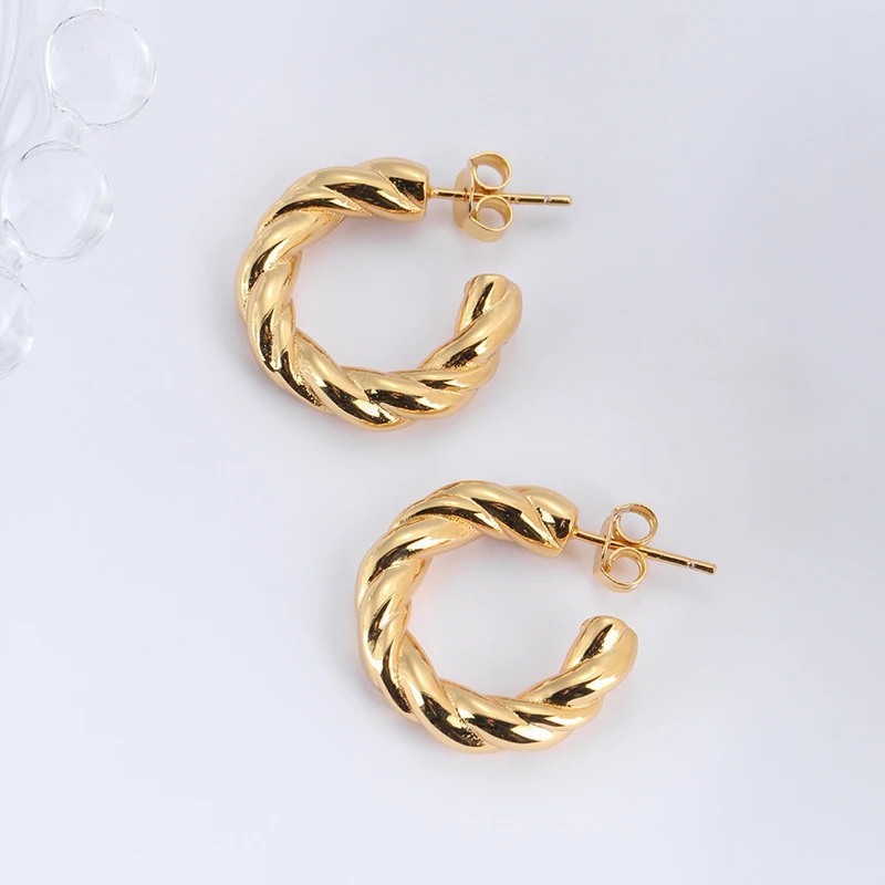 

Top Floor Kim So-Yeon Same Style Earrings Golden Twist European and American/Korean Ins Simple Circle Circular Earrings Stud