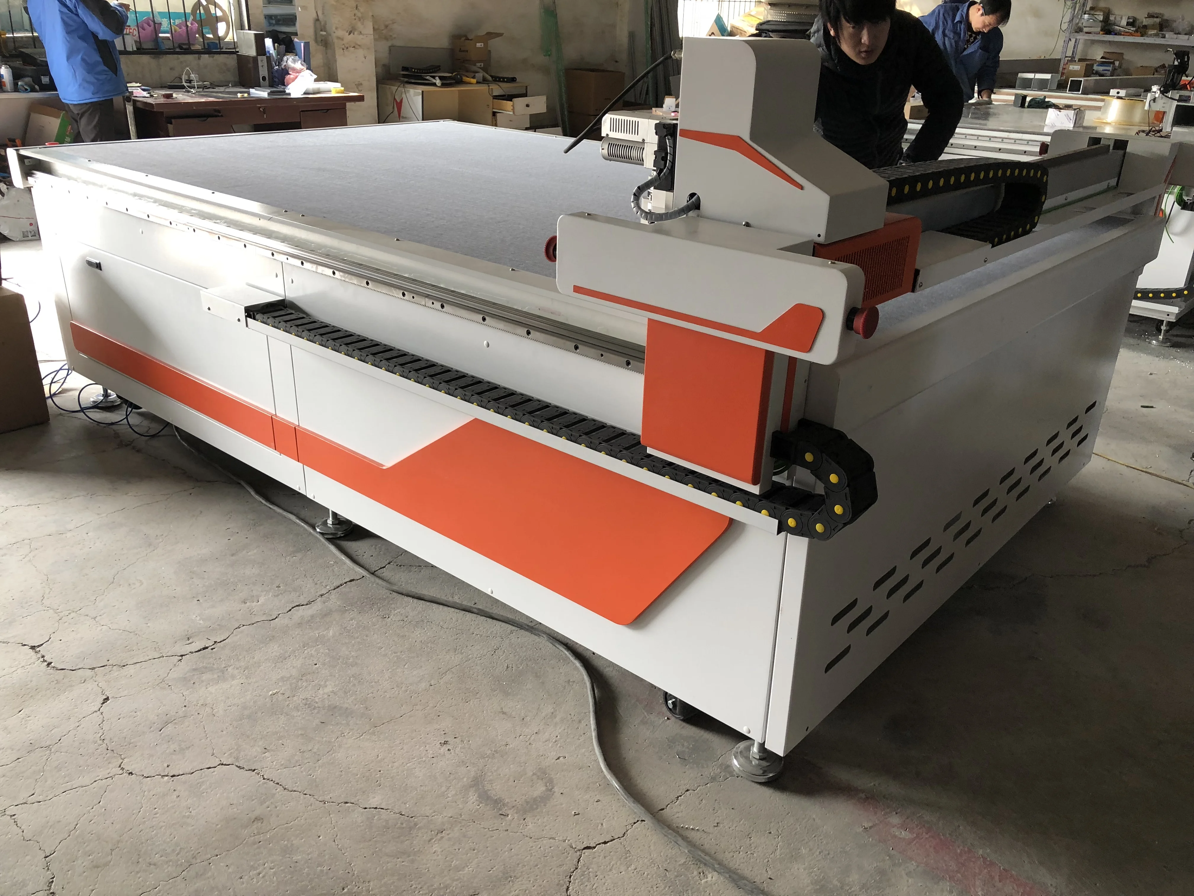 High Speed Oscillating Leather Knife Cutting Machine 1625 shoe leather cutting machine/leather round knife machine | Инструменты