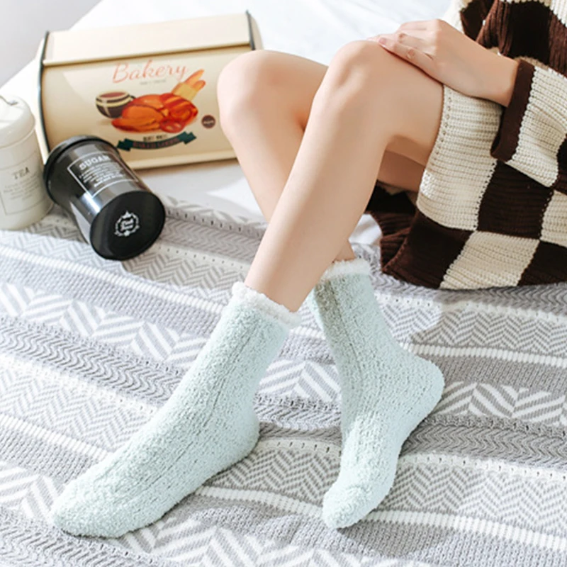 

Women's Cotton Thickening Cashmere Lovely Socks for Women Ladie Fluffy Girl Breathable Warm Casual Short Sock Female Women Socks