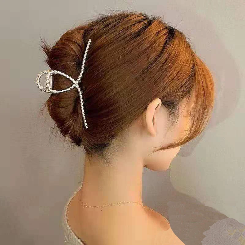 

Korea Matte Metal Large Cross Hair Catch for Women Simple Hollow Ponytail Clip Girls Fashion Trend Hair Accessories New 2021