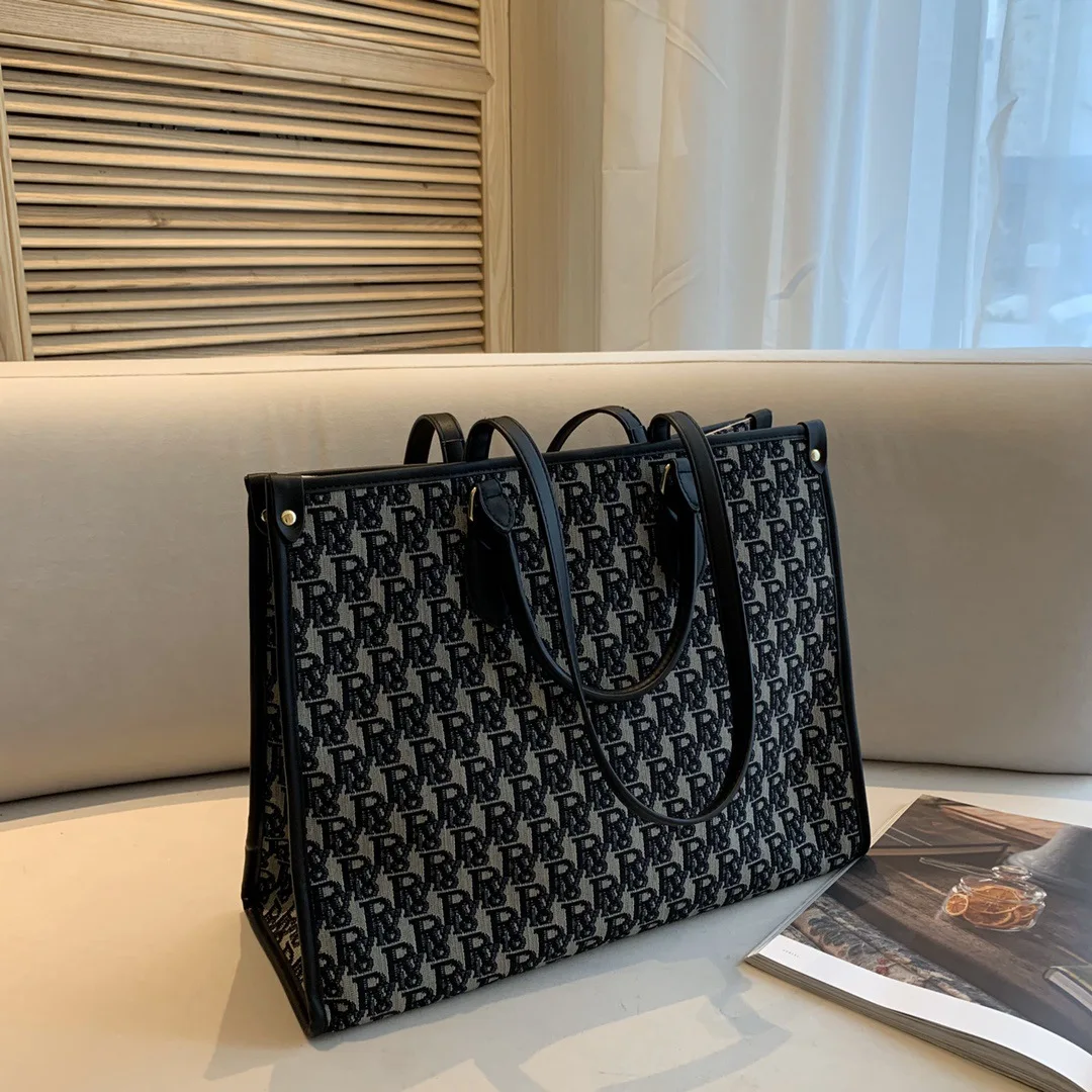 

Luxury Brand Large-capacity Tote Bag Mother and Child Bag Shoulder Bag Ladies Shoulder Bag