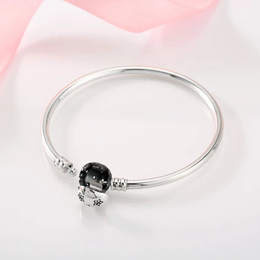 Новое поступление 925 стерлингового серебра Очаровательные яркие звезды CZ