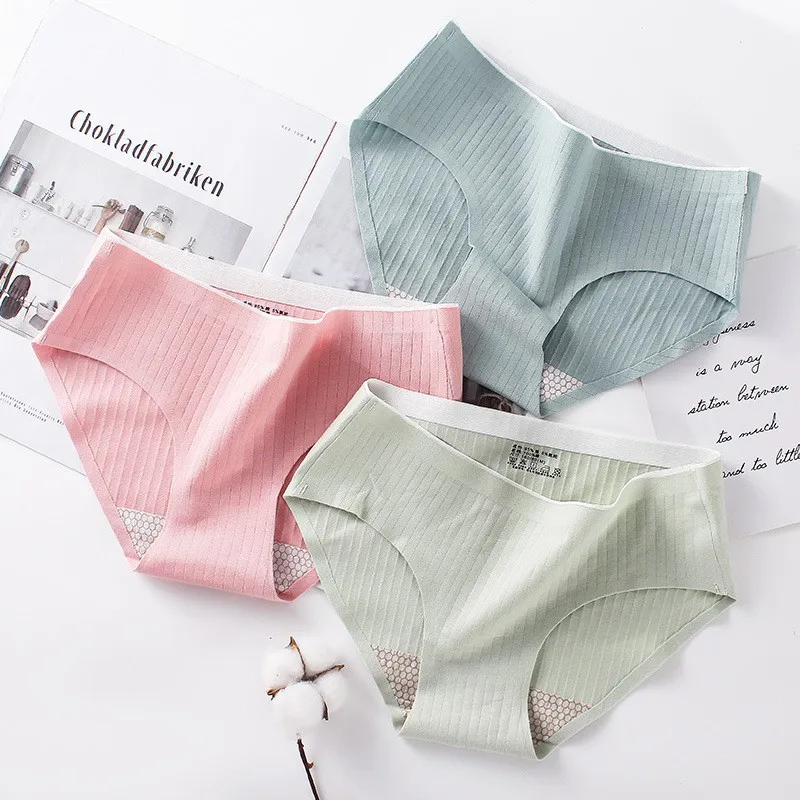 Женские однотонные трусы с волнистыми боками треугольные тонкие низкая талия