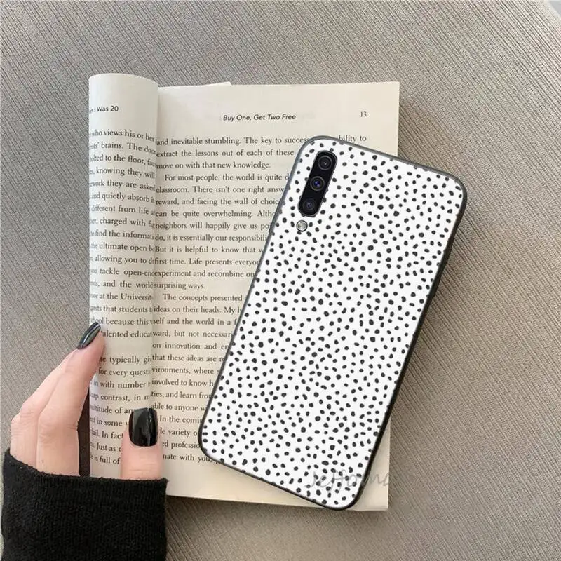 

Black And White Polka Dot Phone Cases For Samsung galaxy S note 7 8 9 10 20 fe edge A 6 10 20 30 50 51 70 lite plus Shell Cover