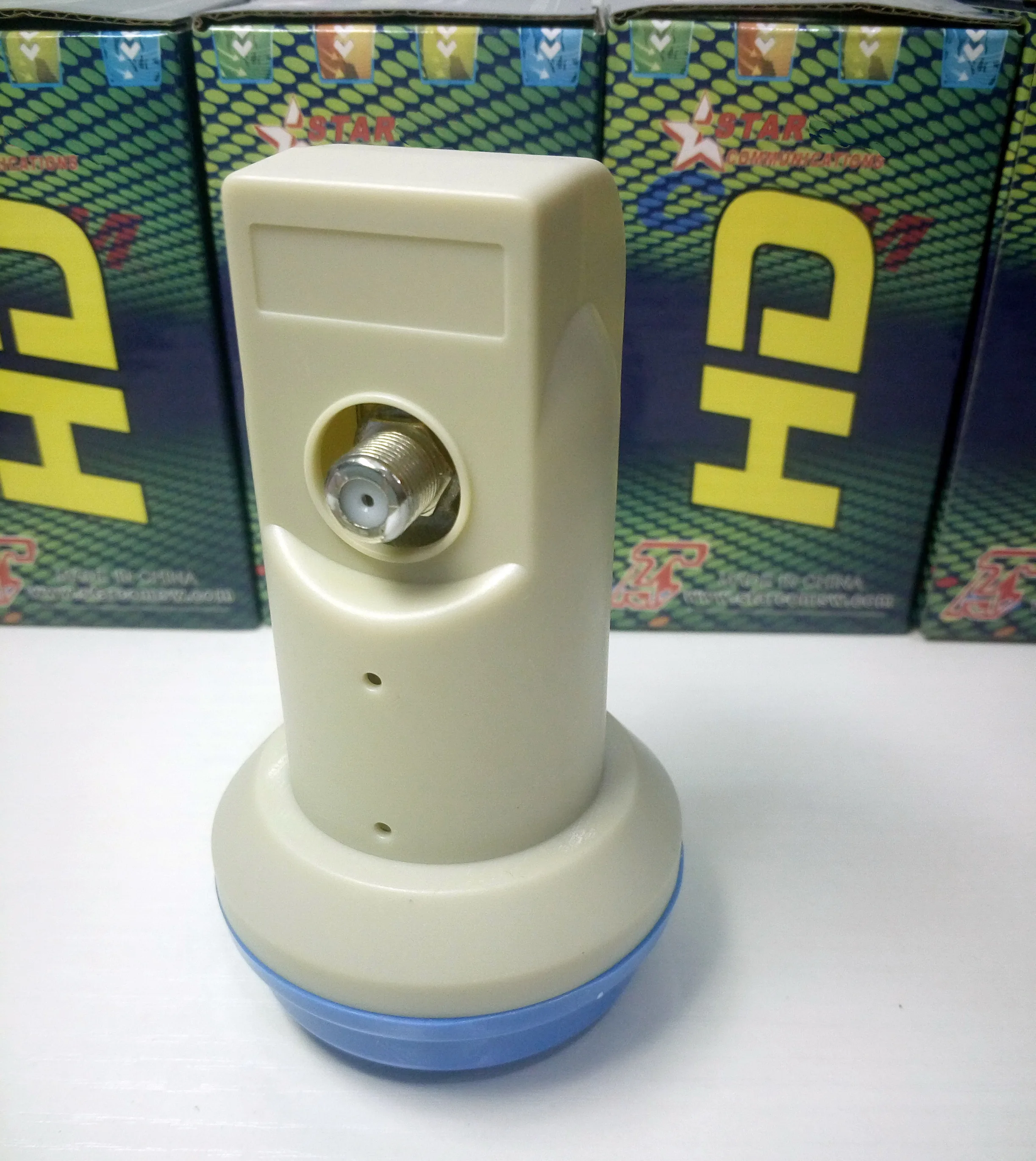 SSTAR HD SR-320 Бесплатная доставка лучший цифровой сигнал универсальный KU группа Single