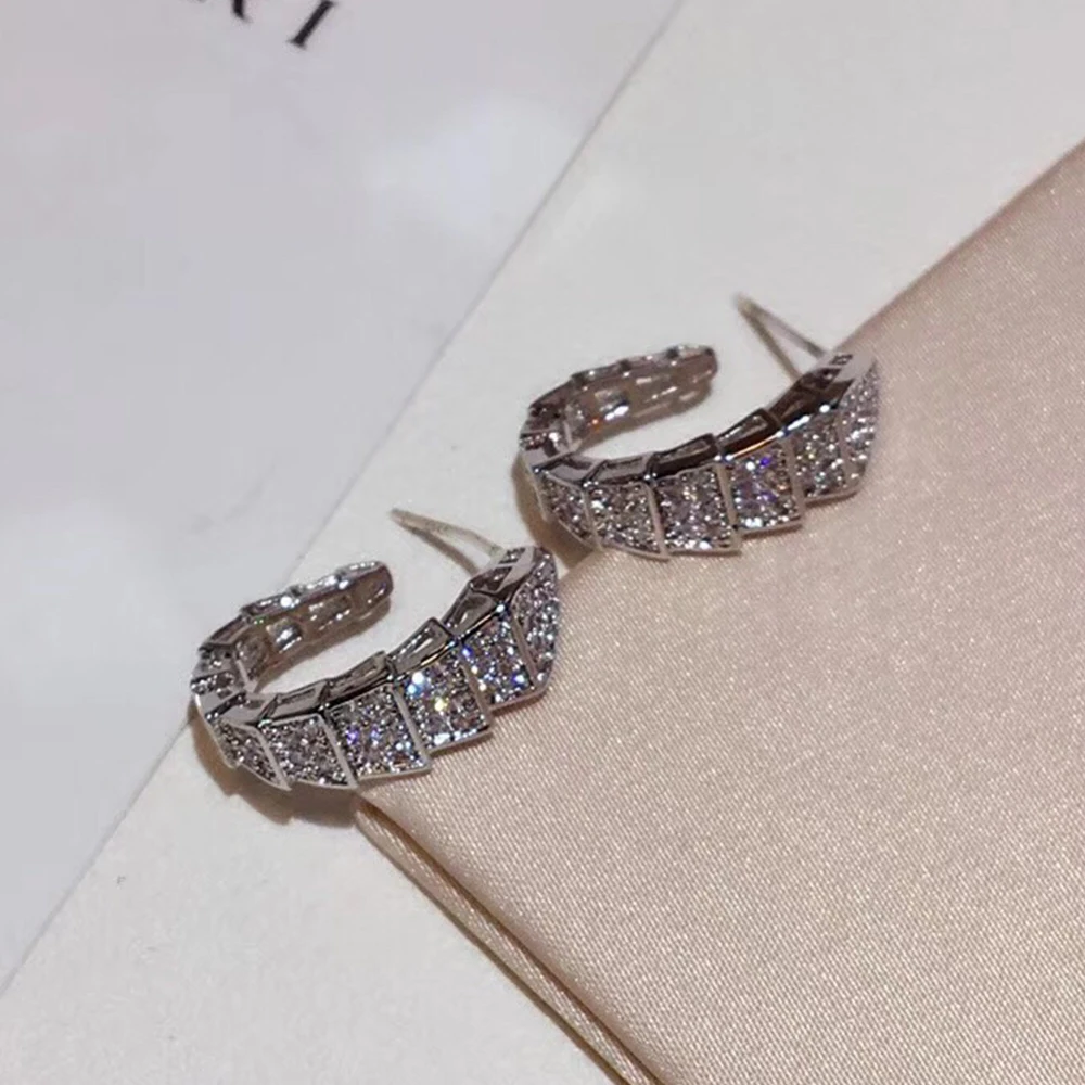 

KT BV Earrings 1:1 LOGO High Quality Roman C-shaped Skeleton Snake Earrings Woman bvl Luxury Jewelry Brand Hot Selling Trend