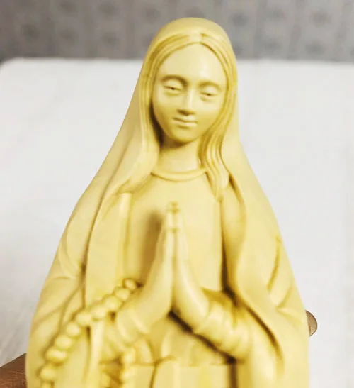 Our Lady of Lourdes Boxwood, catcotic Relic, Madonna of Our Lady