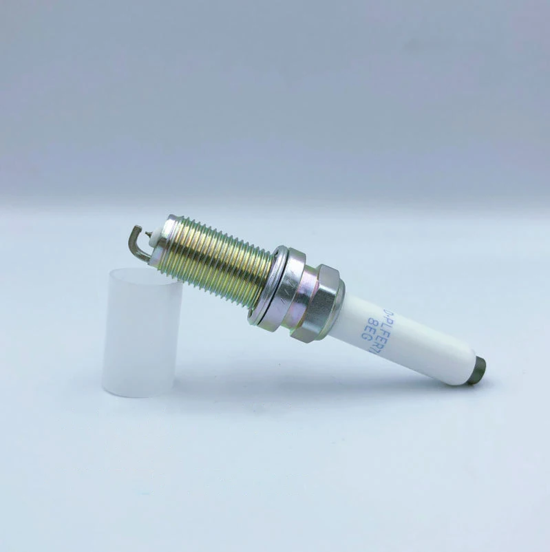 

Fit for Audi A3 Passat Touran Sagitar Lamando for Skoda for Superb 1.8T Iridium Platinum Spark Plug