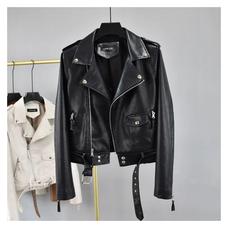 

Womens Leather Jacket 2021 Autumn New Rivet Suit Collar Waist Belt Fashion Snakeskin Pattern Motorcycle Black Short Coat PU -40