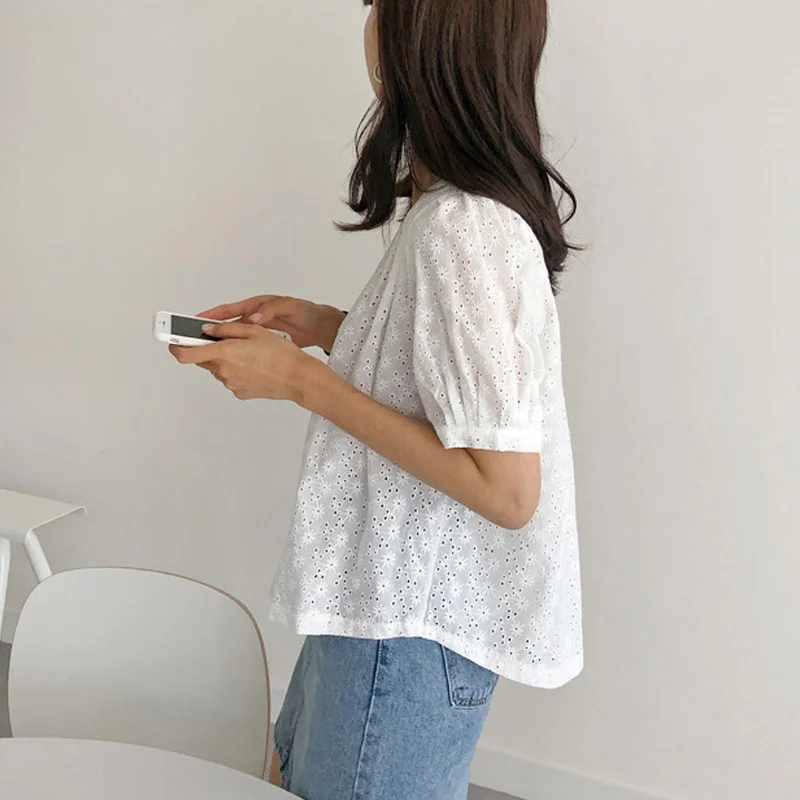 Женская офисная блузка с коротким рукавом белый топ V-образным вырезом и
