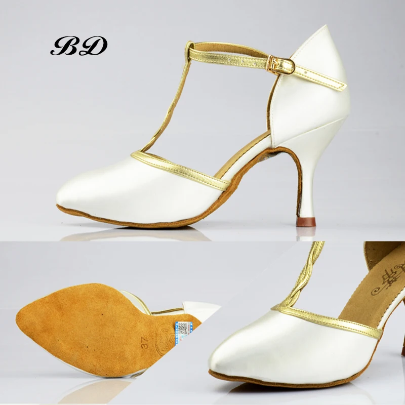 Женские туфли для танцев BD белые высококачественные атласные современных на