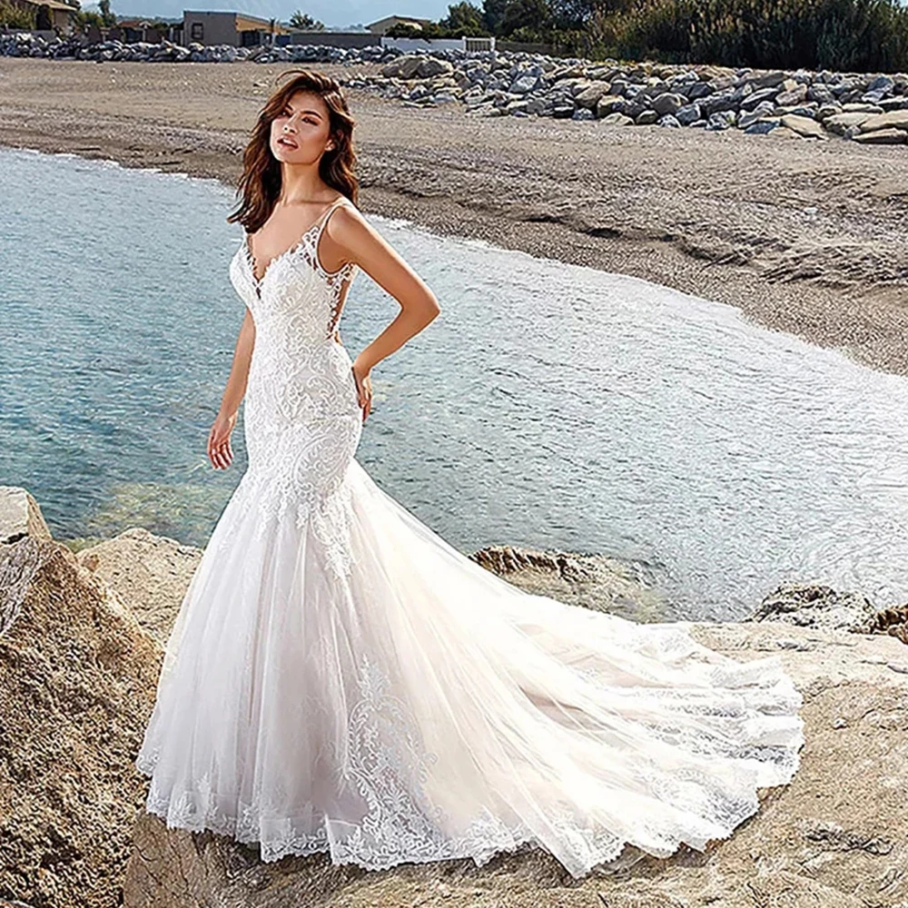 Luxury Appliques Mermaid Wedding Dresses 2022 Lace Spaghetti Straps V Neck Backless Women Bride Marriage Bridal Gowns Trouwjurk