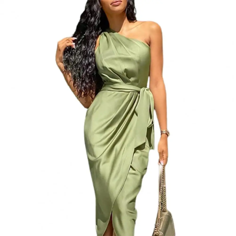 

Sexy One Shoulder Satin Midi Dresses Women Elegant Ruched Lace Up Bodycon Party Dress 2021 Summer Sleeveless Slit Pink Dress