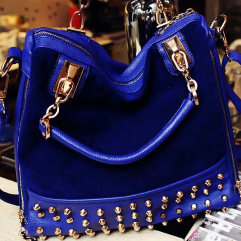 Женская сумка тоут с заклепками винтажная на молнии модная мягкая поверхность